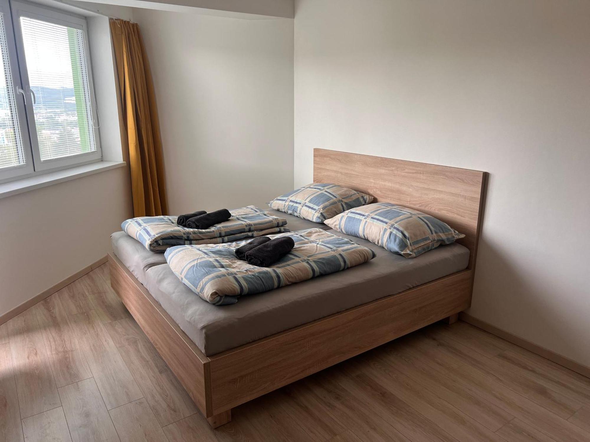Ferienwohnung Saratovska Trenčín Exterior foto